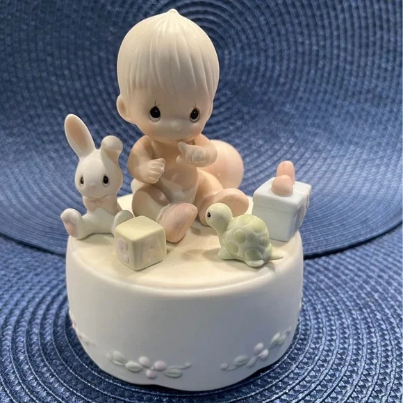 Precious moments baby first bundle lot figurines ensco babies - Picture 4 of 10